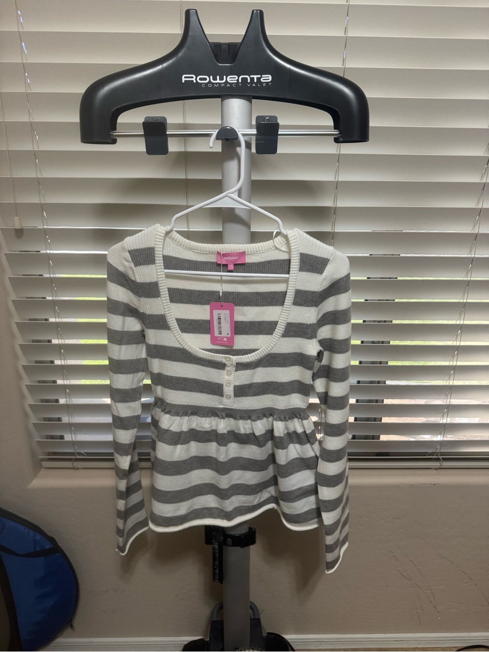 NWT Edikted Gray & Cream Striped Peplum Sweater Top Size M
